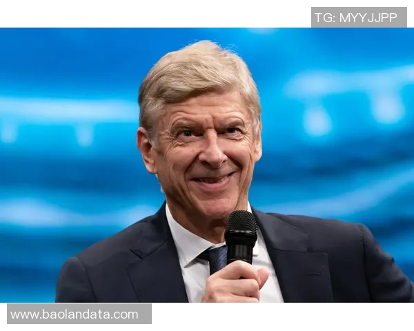 绝响与裂痕：当温格亲手击碎“阿森纳梦”，曼彻斯特的蓝色巨轮带走了谁的野心？